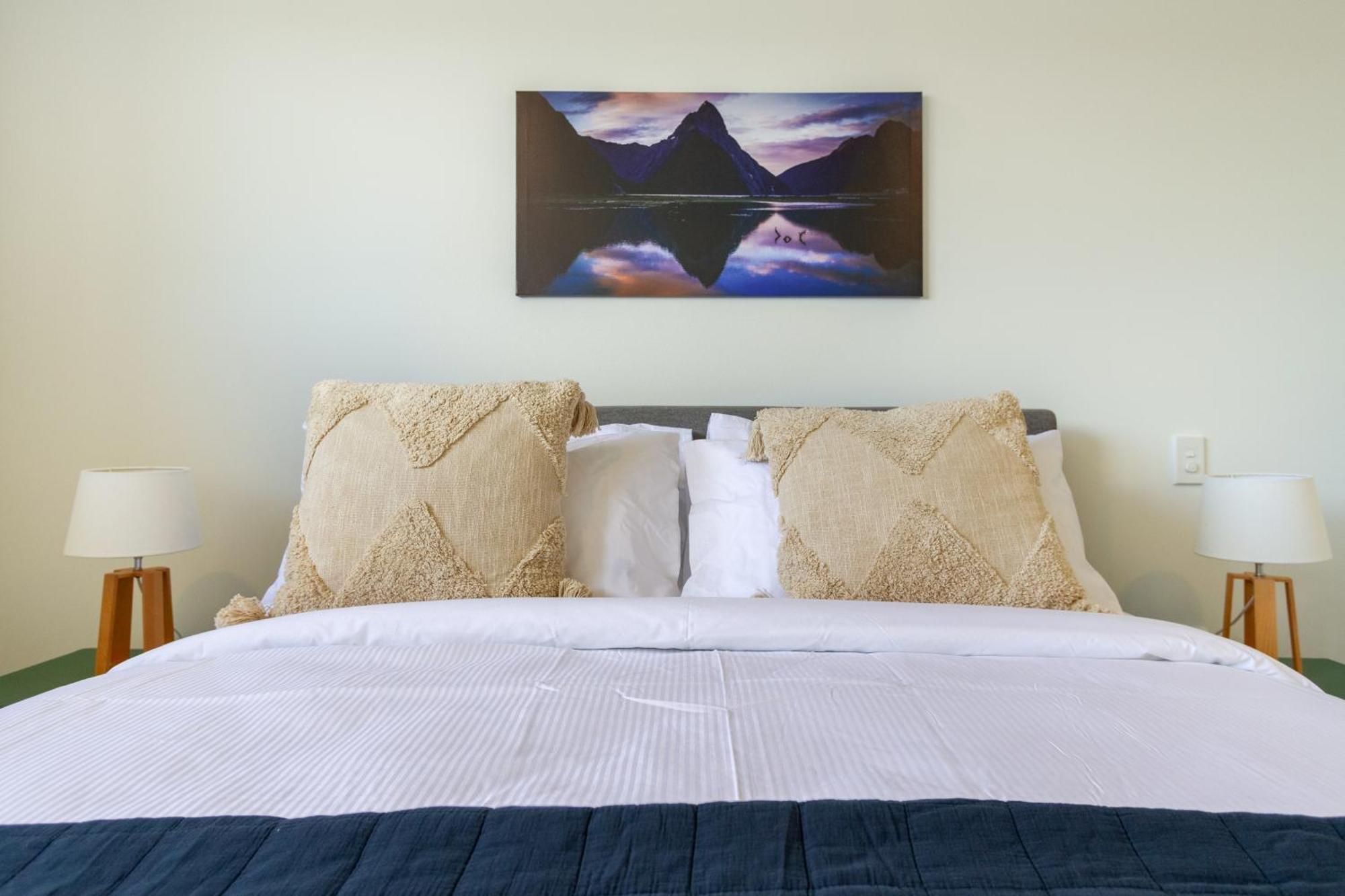 Conveniently Located 2Br Townhouse In West Akl Auckland Exterior foto