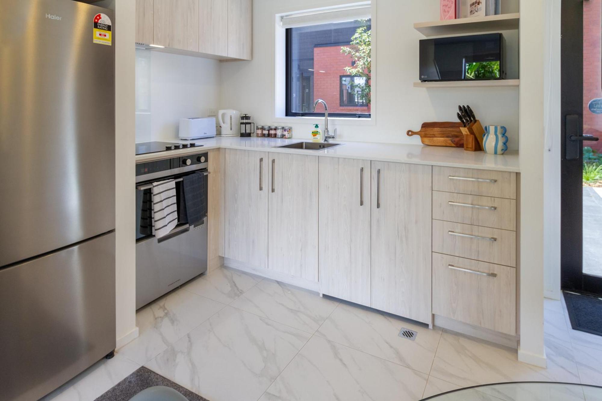 Conveniently Located 2Br Townhouse In West Akl Auckland Exterior foto