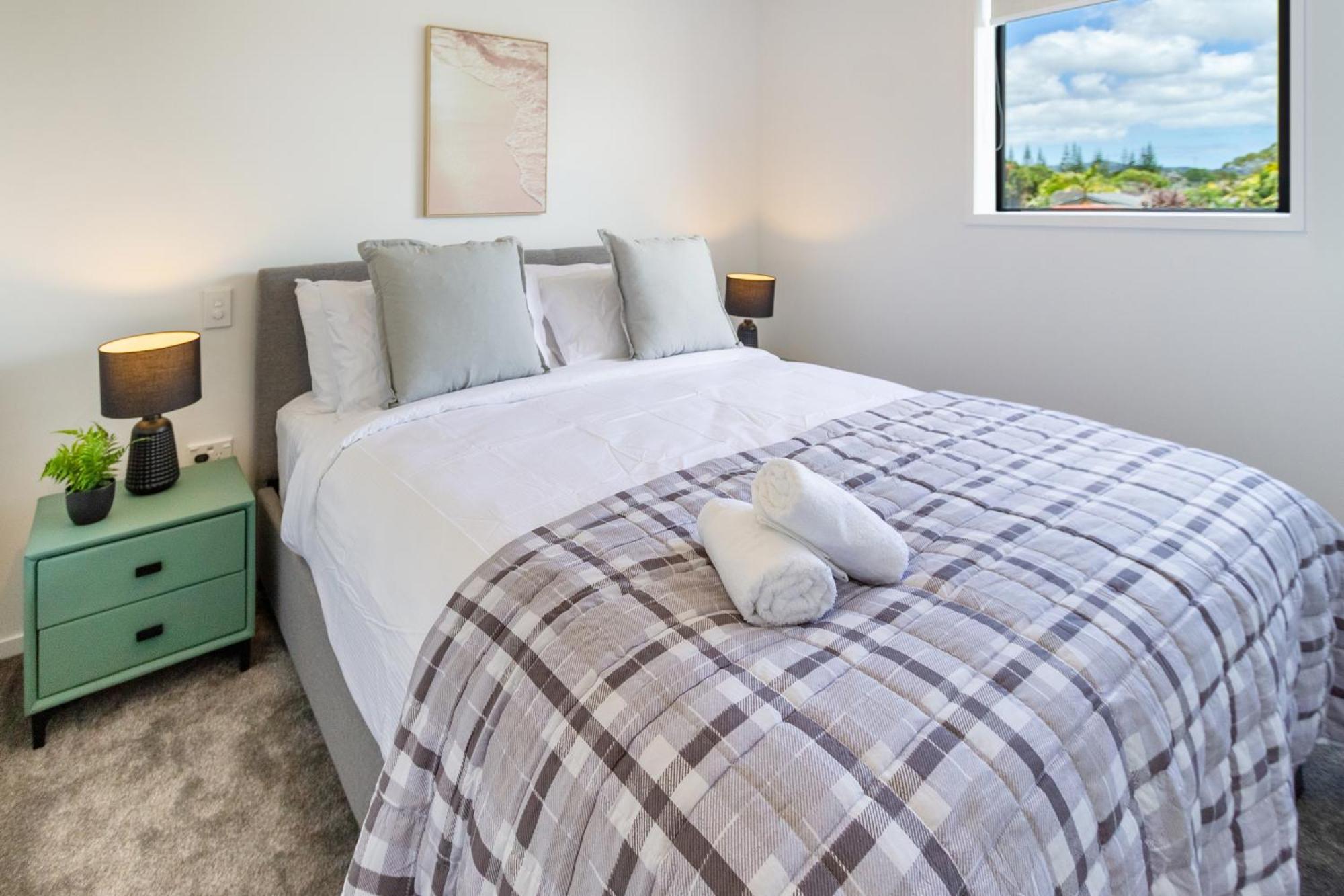 Conveniently Located 2Br Townhouse In West Akl Auckland Exterior foto